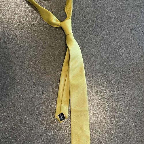 Ties like new