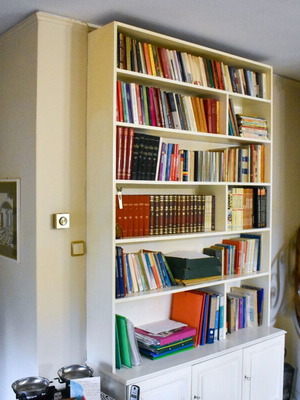 White bookcase like new