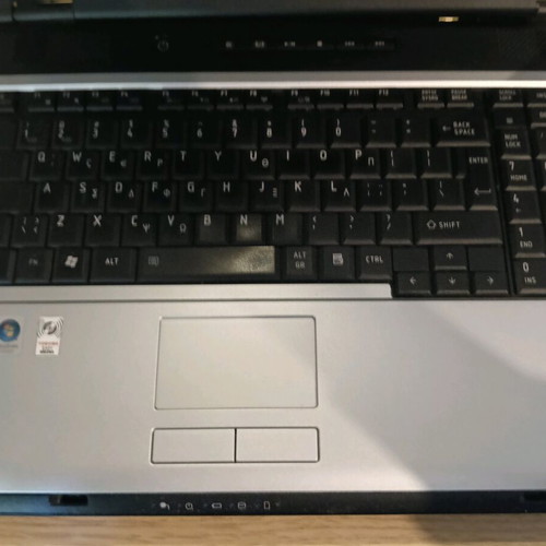 Toshiba laptop used, non-working for spare parts