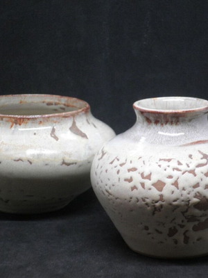 Decorative ceramic set used signed "At 84"