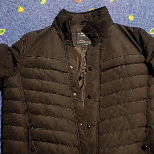 Women's black jacket like new waterproof lightweight size M