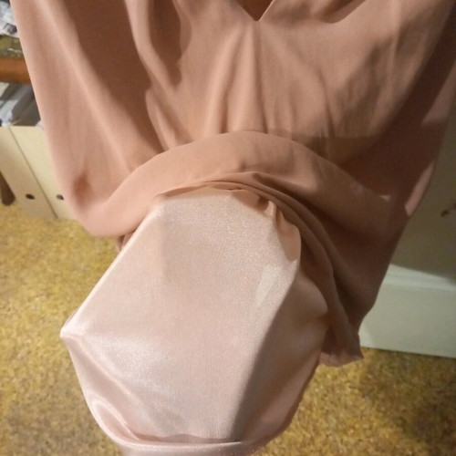 Lynne blouse like new, size 40, beige