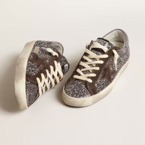 Women's shoes with glitter design