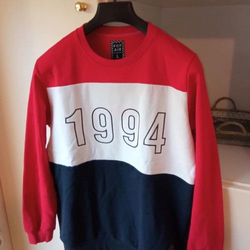 Pop Air Sweatshirt No L like new, white and red