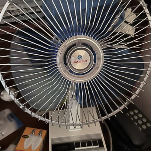 Sanyo blue blade vintage fan