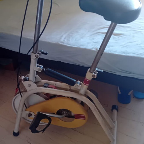 Stationary Exercise Bike like new