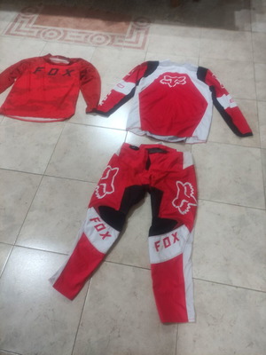 Enduro motorcycle suit like new