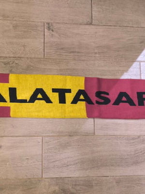 Galatasaray scarf like new, collectible
