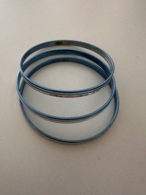 Aqua Elegance bracelet set used, turquoise and silver colors