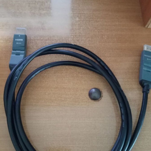 HDMI cables high speed like new, pack of 5 pieces