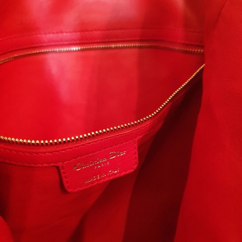 Book tote Dior large size, good as new, red