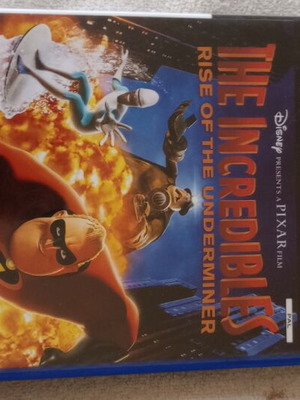 PS2 The Incredibles Rise of the Underminer used in excellent condition with booklet