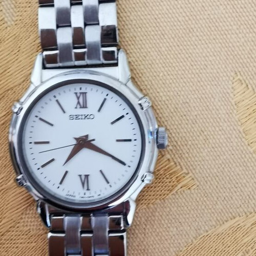 Seiko women's watch like new