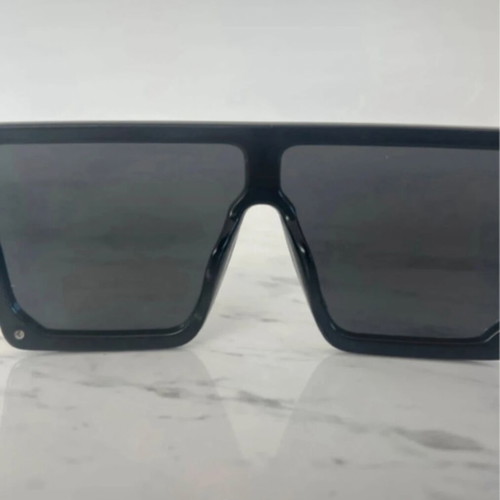 Oversized Square Sunglasses like new, black, unisex, UV 400