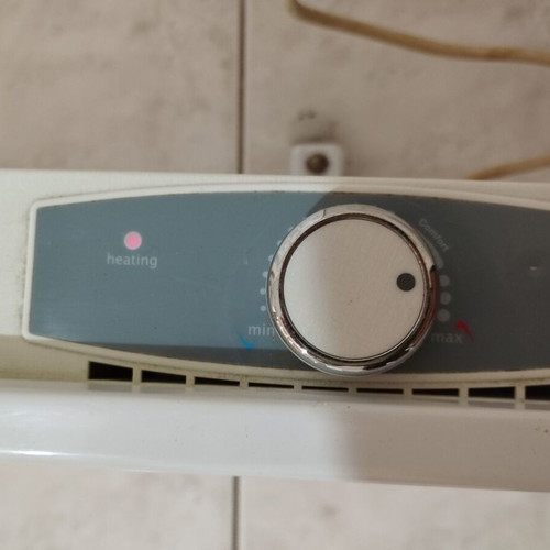 Telemax 1500 W space heater used