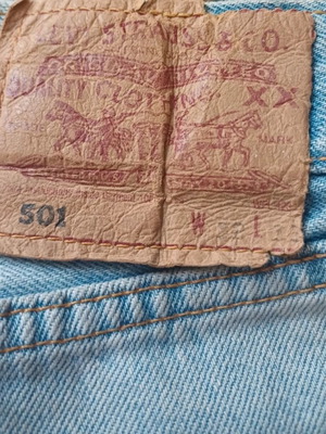 Levi's 501 jeans vintage used, light blue straight leg