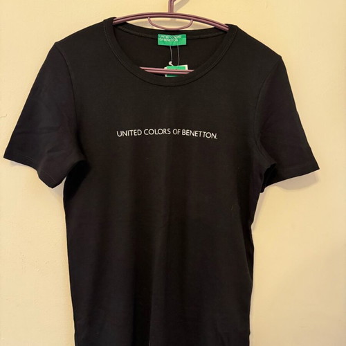 Basic black T-shirt Benetton new, size S