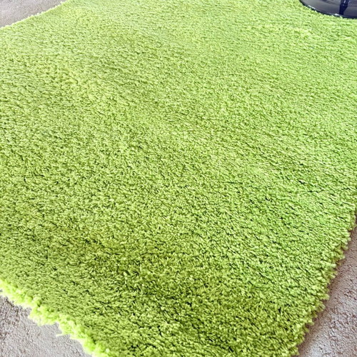 Hampen rug light green like new 133x195