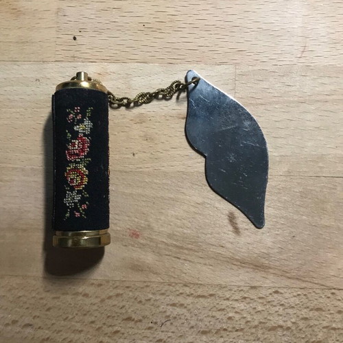 Vintage case for comb and lipstick with mirror like new