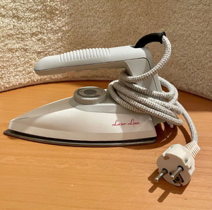 LASER LINE ΣΙΔΕΡΟ ΡΟΥΧΩΝ - 1000 WATT - ΙΔΑΝΙΚΟ & ΓΙΑ ΤΑΞΙΔΙΑ - ΜΕ 3 ΣΚΑΛΕΣ & ΕΛΑΦΡΥ