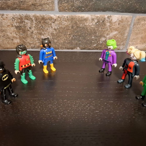 Batman vs Villains Playmobil Kinder Surprise set new