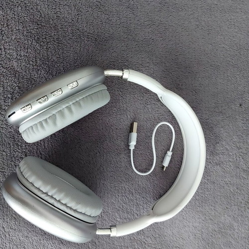 Wireless headphones new, waterproof, noise isolating