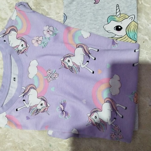 Unicorn short-sleeve top and leggings 140 cm like new, H&M