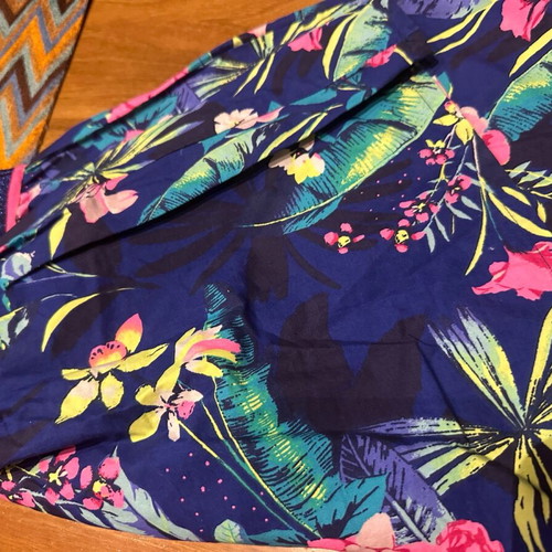 Floral skirt and blouse set for girl 11-12 years like new, blue