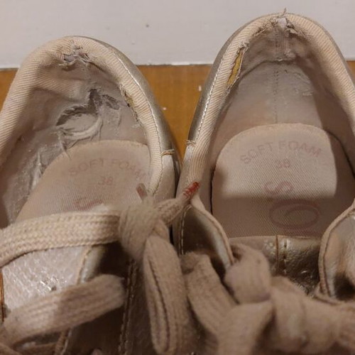S. Oliver sneakers used, gold beige, snake skin effect, size 38