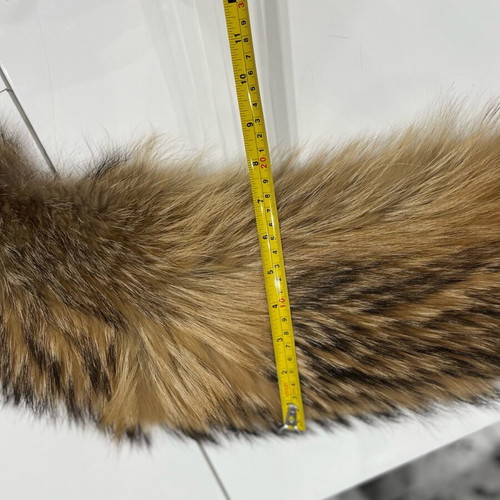 Fur women's raccoon collar new, brown, length 120 cm