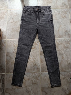 Stradivarius women's jeans used, gray, sizes M-L, elastic