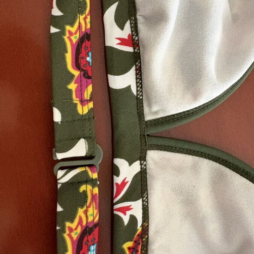 H&M swimsuit size 38/M multicolor like new