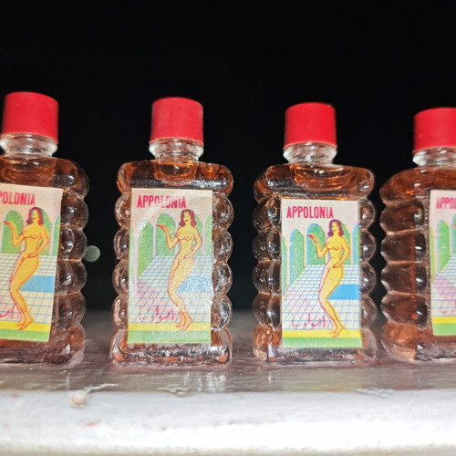 Vintage perfume and oil bottles like new