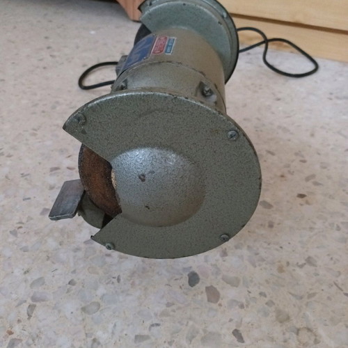 Heavy duty twin grinding and processing wheel used