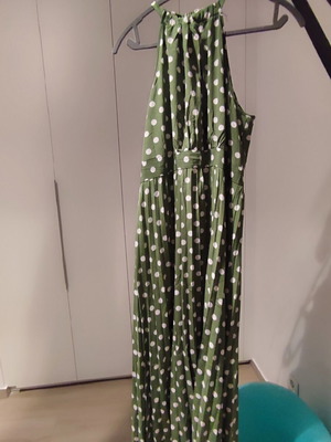 Long halter dress, green