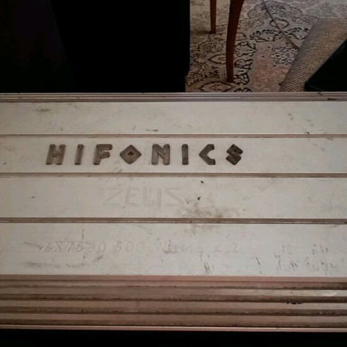 Hifonics ZX 7500 amplifier used, 2x500 RMS, dual channel
