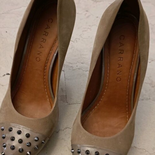 Carrano pump size 38