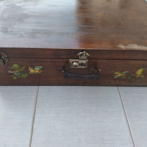 Wooden Vintage Suitcase used with metal clasps 70x40x30 cm