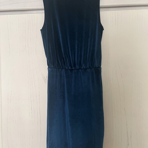 Pink Woman sleeveless dress M, dark blue velvet texture