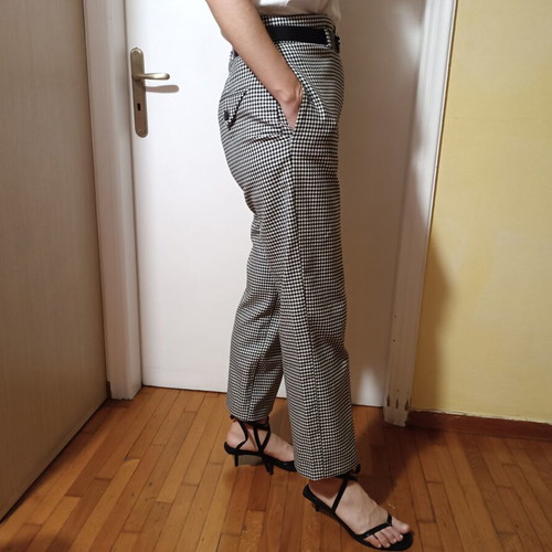Gingham black and white pants size 40 like new by United Colors of Benetton