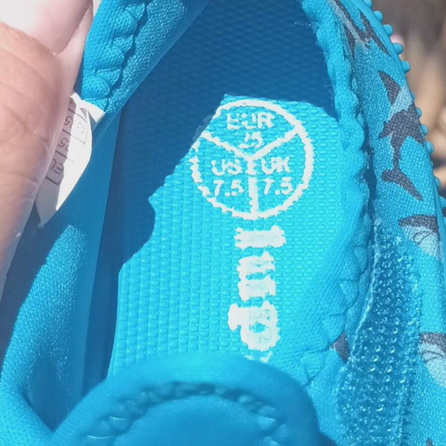 Lupilu boys' beach sandals size 25 like new blue