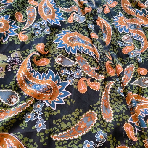 Stradivarius long dress with paisley and buttons new, satin texture