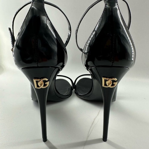 Dolce & Gabbana Keira sandals new, black patent leather, size 38.5