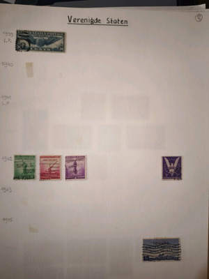 Collectible Lot of 17 USA Stamps 1930–1945 like new
