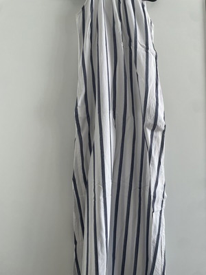 Dress with pockets used, size M, white and blue