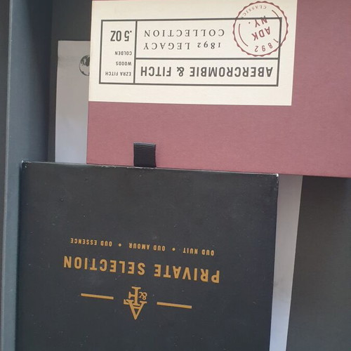 Abercrombie collectible box like new