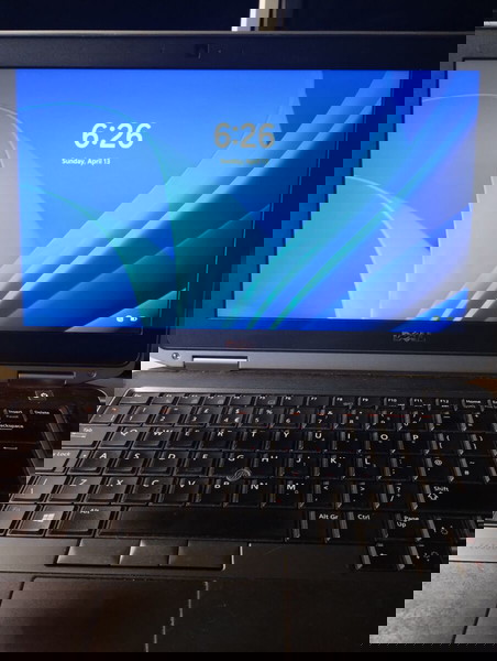 Λάπτοπ DELL E6330-Χρυσή ευκαιρία για γραφείο-φοιτητή (Διαβάστε και θα καταλάβετε)