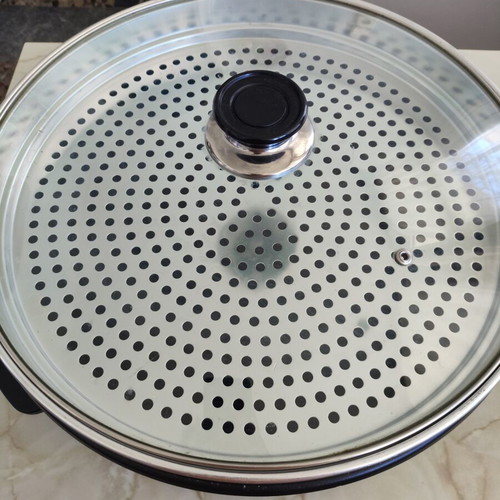 Human Tepannyaki Cooking and Grilling Appliance used