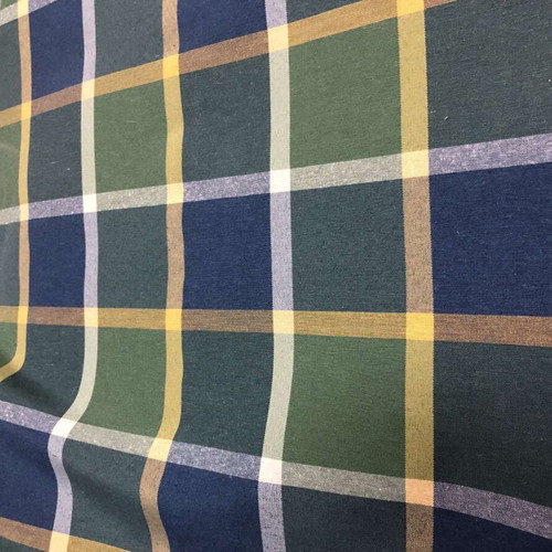 Plaid tablecloth with yarn dyeing and colorfast finish made to order