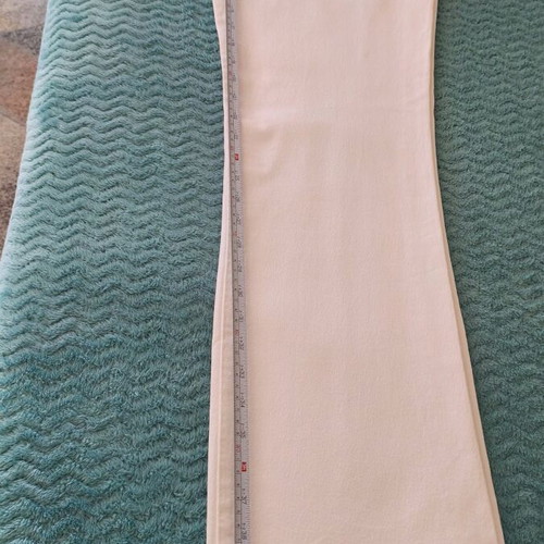 Sarah Lawrence white denim pants women like new